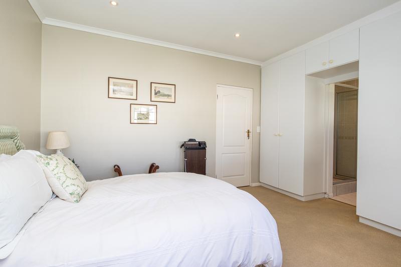 5 Bedroom Property for Sale in Tokai Western Cape